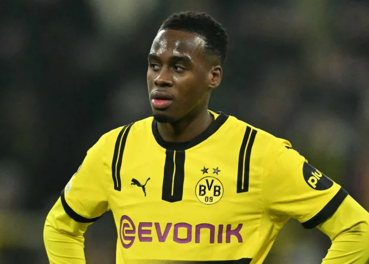 Report: Jamie Gittens of BVB will face competition from Bayern Munich.