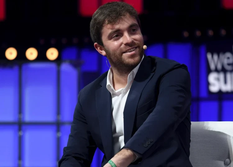 ‘Deal bezegeld’ – Fabrizio Romano bevestigt dat FEYENOORD ‘target’ een grote transfer heeft gedaan ter waarde van £ 59 miljoen