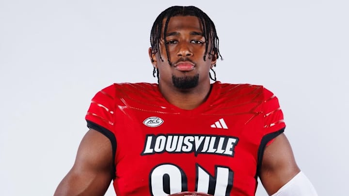 Unexpected announcement: Louisville TE Izayah Cummings Enters Transfer Portal