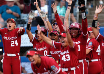 **LATEST**: Historic Women’s Sports Breakthrough: Oklahoma Sooners Softball Secures a Historic Partnership with PlayStation to Become the First Team Featured on the Cover of the Highly Anticipated 2026 Softball Video Game, Further Solidifying Their Legacy as the Gold Standard in Collegiate Softball, read more…