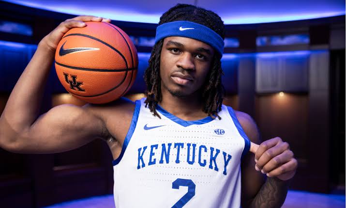 ESPN REPORT: Kentucky wildcats Star Otega Oweh Edward Seals $30 Million Endorsement Deal, Donates $10 Million to Programme – Kentucky Wildcats Basketball sensation Otega Oweh has achieved a monumental feat, securing a………