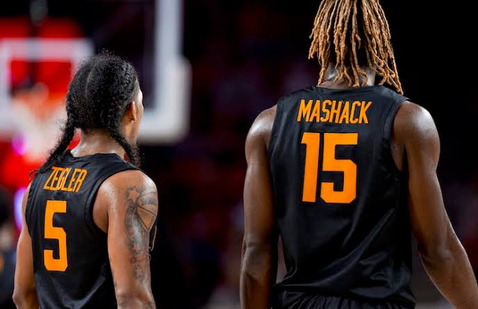 Jahmai Mashack and Zakai Zeigler had heartbreaking reactions to Vols loss vs Houston You’ve got to feel for both of these guys. For the past four seasons, let us say that it has been an absolute pleasure watching Zakai Zeigler and Jahmai Mashack make plays for Rick Barnes and the Tennessee basketball team…. for more 👇👇👇