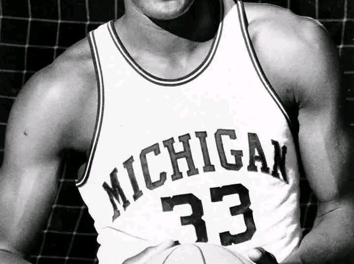 Cazzie Russell Returns to Ann Arbor, Donates $3 Million to Michigan Basketball. Russell, whose legendary career at Michigan spanned from 1963 to 1966, is widely considered one of the most impactful players in the program’s history. His electrifying……More👇👇🏿