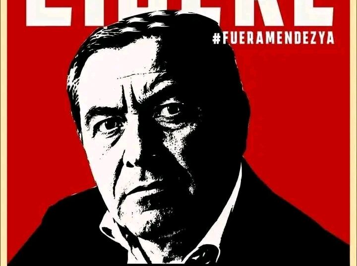 Noticias de hoy: ¡Que este domingo sea tendencia! Méndez libera a Santa Fe. Los invitamos a imprimir la imagen y sostenerla mientras el equipo sale… para más detalles.