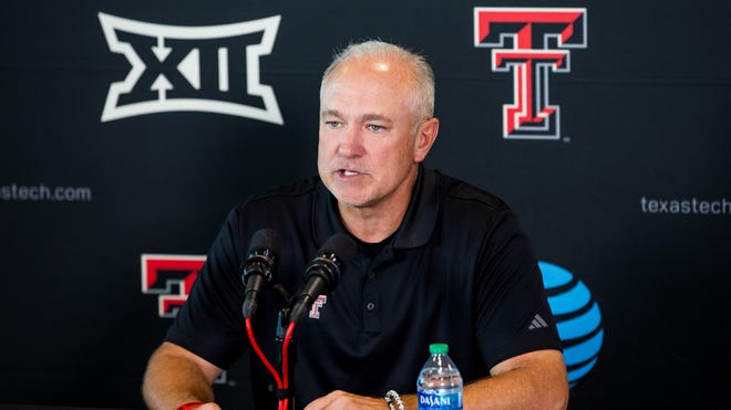 In a testament to his remarkable achievements, Texas Tech Red Raiders has announced a monumental $987.2 million project to build a state-of-the-art stadium in honor of menโs football head coach Joey McGuire. The move comes after Liberty Bowl to their first-ever national championship in 2023, his second season as head coach, and cemented his place in history as the fastest coach in Division I history to reach 600 wins, needing only for more๐๐ป๐๐ฟ