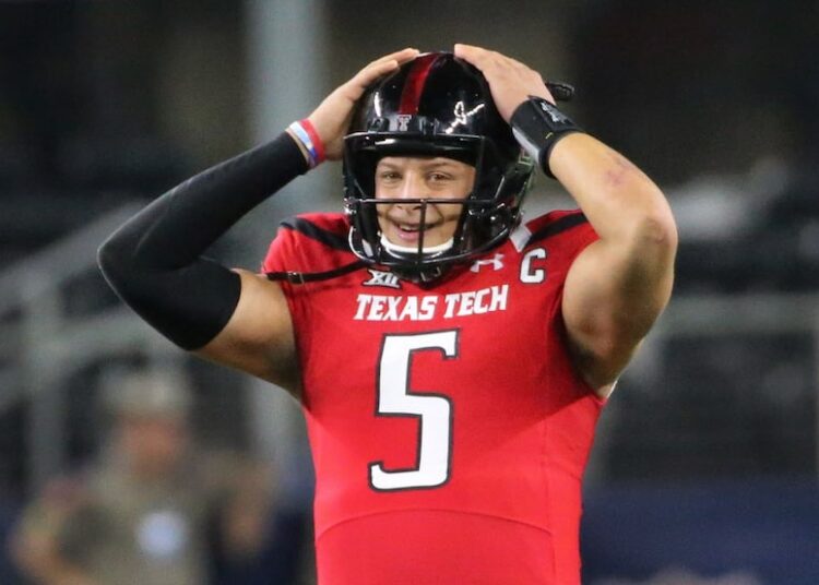 IT’S DONE: Patrick Mahomes , a star for the Texas Tech Red Raiders, re-commits to the Red Raiders football’s team under Kliff Kingsbury direction after rejecting a bag-to-bag NIL offer. Continue reading