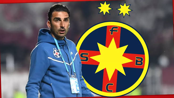 Antrenorul principal de fotbal FCSB, Elias Charalambous, nu se va întoarce acum pentru deschiderea sezonului din cauza👇🏻👇🏻