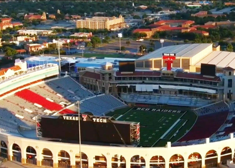 In a testament to his remarkable achievements, Texas Tech Red Raiders has announced a monumental $987.2 million project to build a state-of-the-art stadium in honor of men’s football head coach Joey McGuire. The move comes after Liberty Bowl to their first-ever national championship in 2023, his second season as head coach, and cemented his place in history as the fastest coach in Division I history to reach 600 wins, needing only for more๐๐ป๐๐ฟ