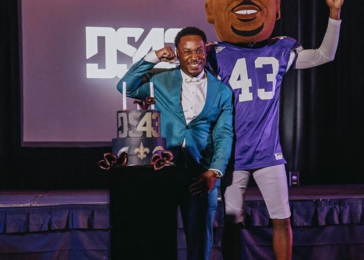 CONGRATULATIONS: Kansas State Wildcats have Appointed American Former Professional Football Legend Darren Sproles As New Assistant coach… for more details 👇🏽