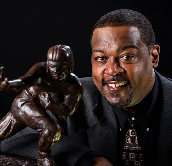 CONGRATULATIONS: Wisconsin Badger have Appointed American Former Professional Football Legend Ron Dayne As New Assistant General Manager…… Read more