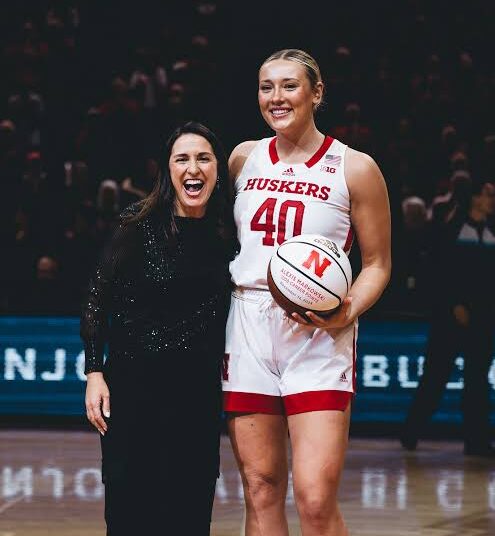 JUST IN : Nebraska Superstar Alexis Markowski has signed a groundbreaking $50 million endorsement deal with Microsoft.In a remarkable display of generosity, she has donated $20 million to the program and $10 million to an orphanage, solidifying her legacy both on and off the court, securing a…Read more