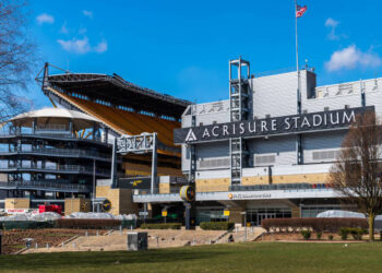 BREAKING NEWS: Pittsburgh steelers  Unveil $1.3 Billion Renovation to Acrisure Stadium, Redefining the Future of College Football …. Full details