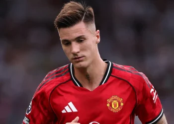 Man Utd told to ‘improve’ Benjamin Sesko in brutally honest transfer Assessment